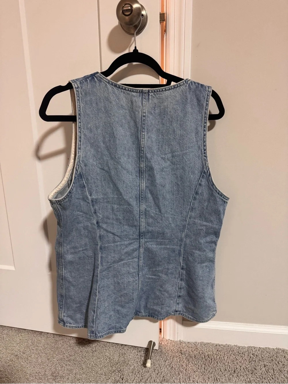 Madewell Light Wash Denim Scoopneck Cutaway Vest
